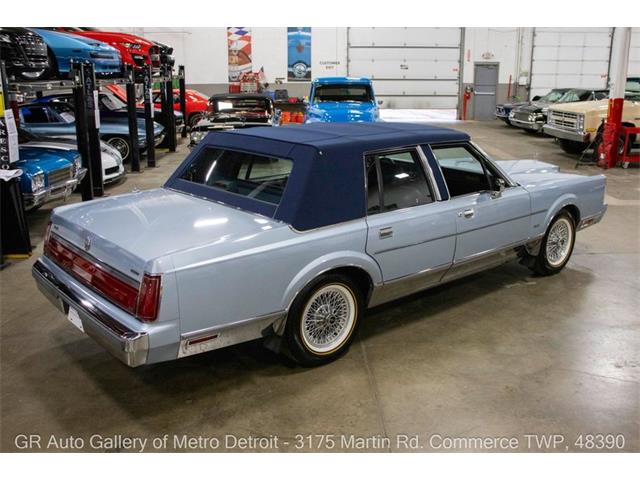 1986 Lincoln Town Car (CC-2038022) for sale in Kentwood, Michigan