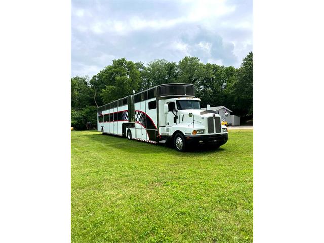 1995 Kenworth T600 (CC-2039289) for sale in Heath, Ohio