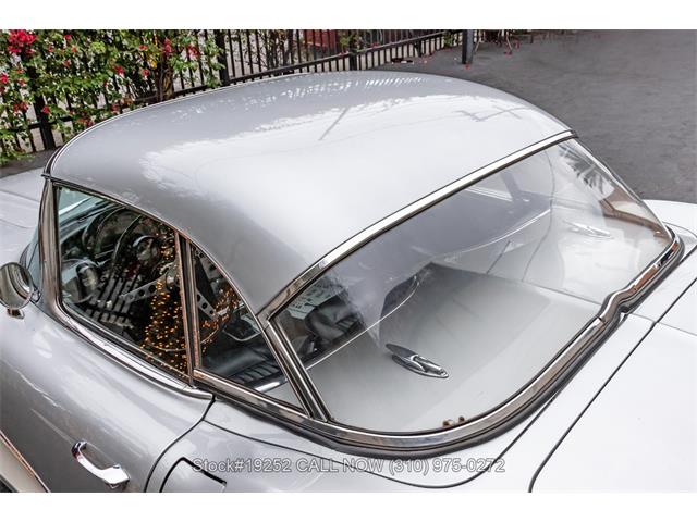 1961 Chevrolet Corvette (CC-2044512) for sale in Beverly Hills, California