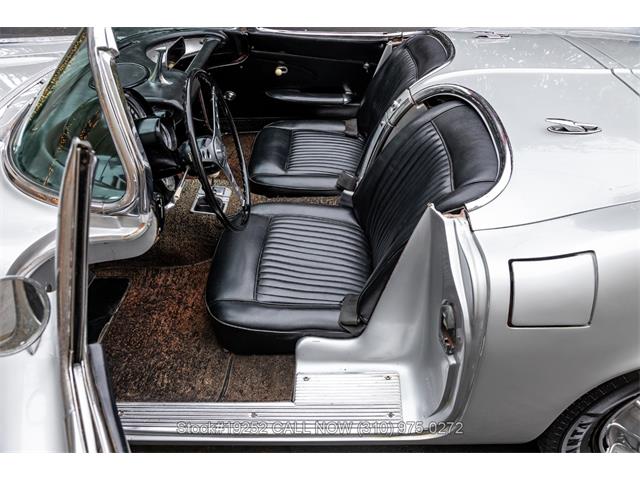 1961 Chevrolet Corvette (CC-2044512) for sale in Beverly Hills, California