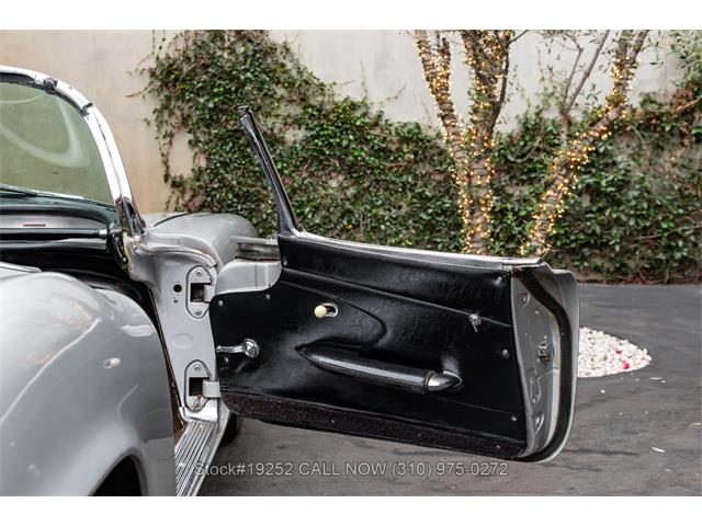 1961 Chevrolet Corvette (CC-2044512) for sale in Beverly Hills, California