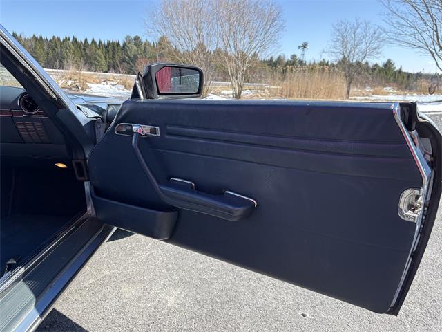 1987 Mercedes-Benz 560SL (CC-2045578) for sale in Montreal , Quebec