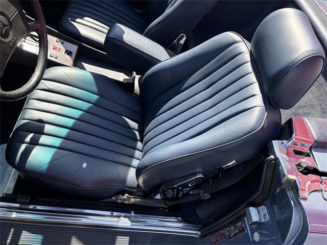 1987 Mercedes-Benz 560SL (CC-2045578) for sale in Montreal , Quebec