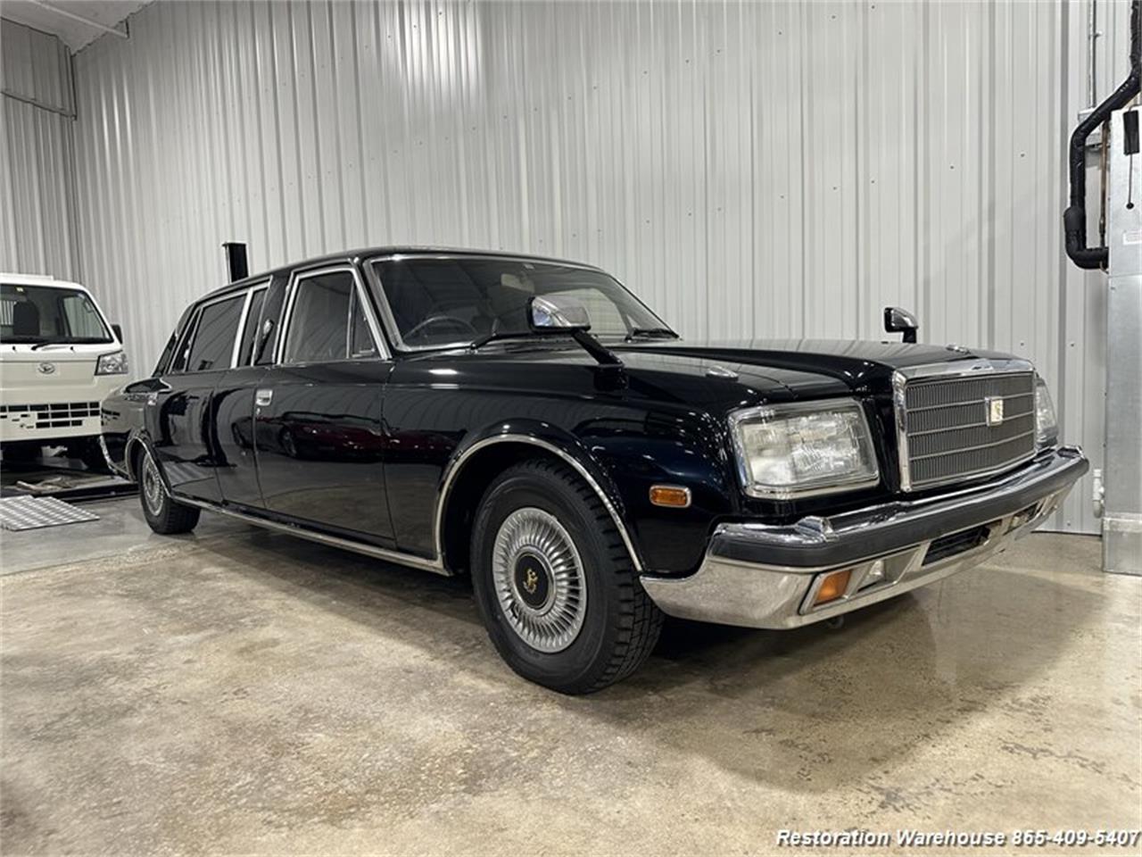 57707340-1991-toyota-century-