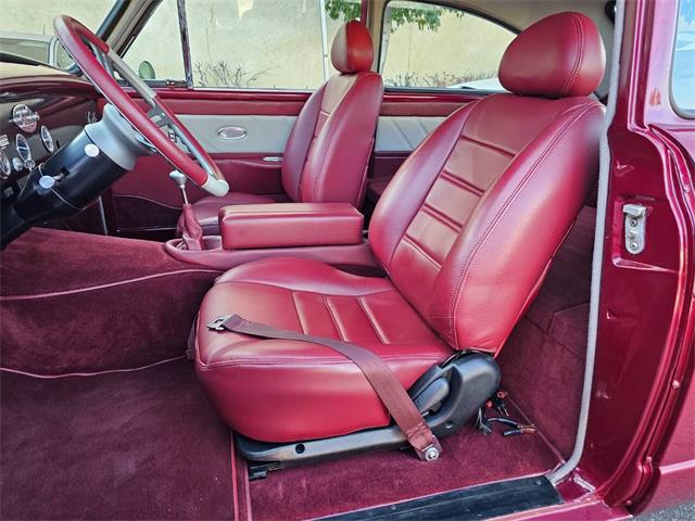 1951 Kaiser Henry J (CC-2046695) for sale in Woodland Hills, California