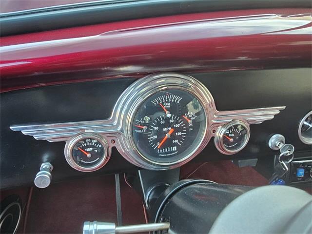 1951 Kaiser Henry J (CC-2046695) for sale in Woodland Hills, California