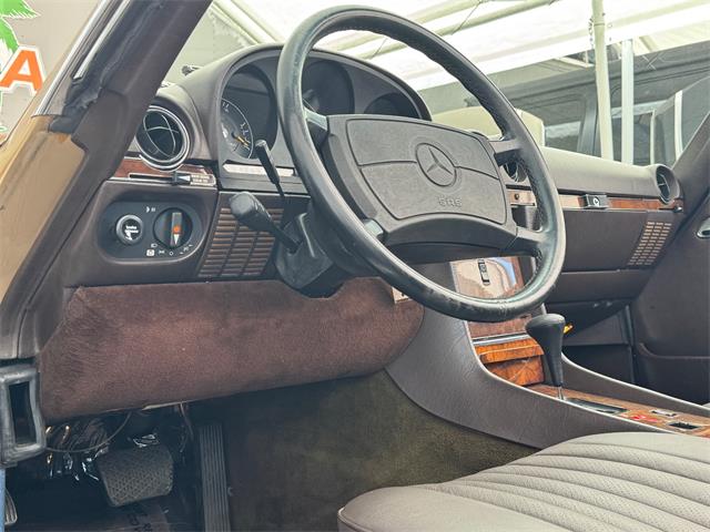 1987 Mercedes-Benz 560 (CC-2047190) for sale in Los Angeles, California