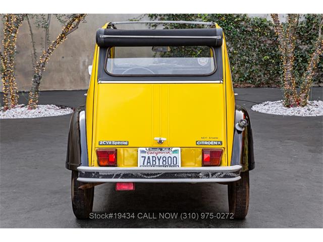1974 Citroen 2CV (CC-2049396) for sale in Beverly Hills, California
