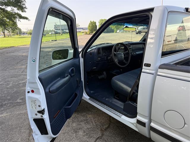 1998 Chevrolet Cheyenne (CC-2051914) for sale in Milford, Ohio