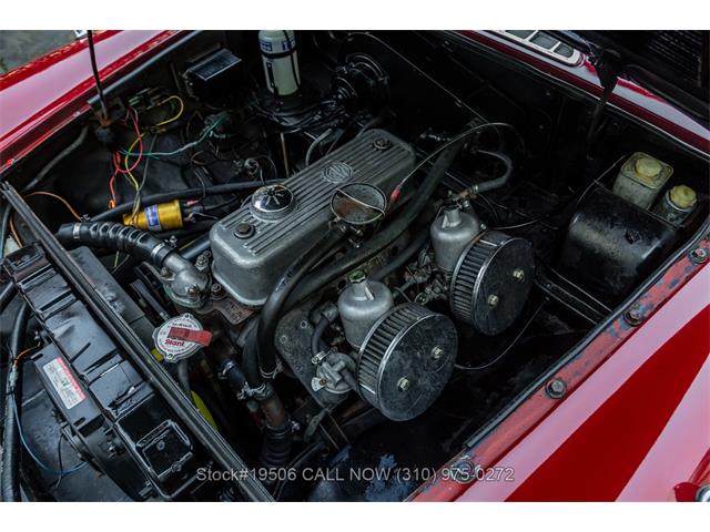 1967 MG MGB (CC-2053081) for sale in Beverly Hills, California