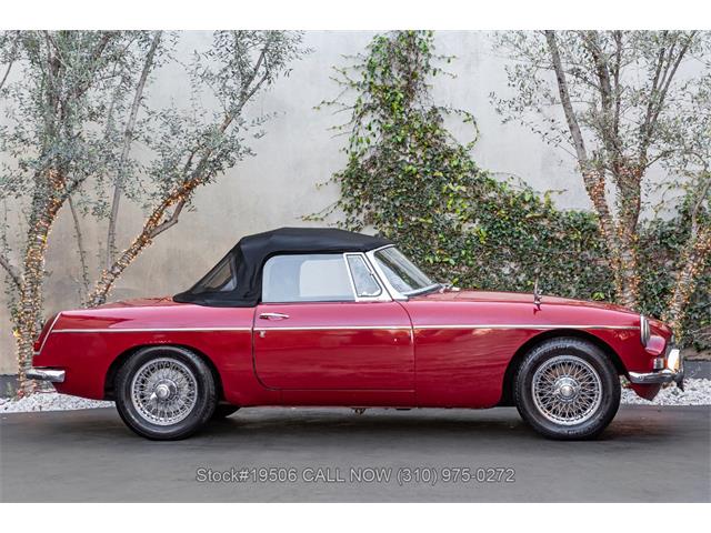 1967 MG MGB (CC-2053081) for sale in Beverly Hills, California