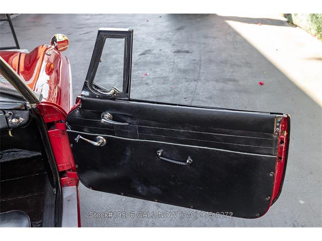 1967 MG MGB (CC-2053081) for sale in Beverly Hills, California