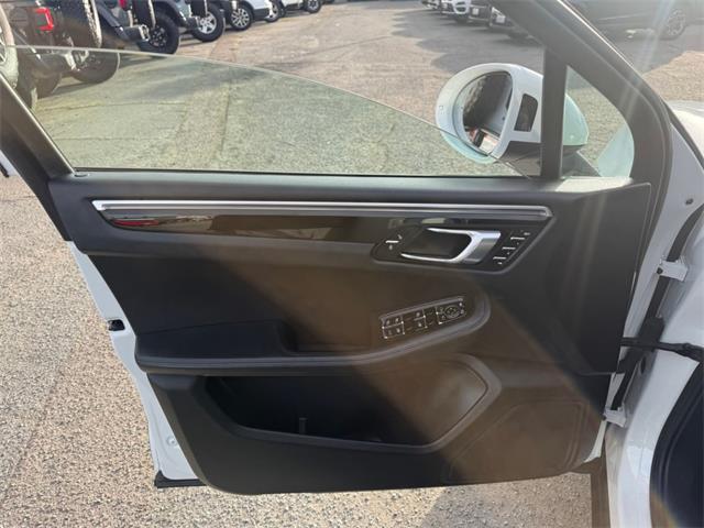 2017 Porsche Macan (CC-2053291) for sale in El Cajon, California
