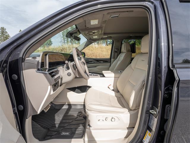 2023 Cadillac Escalade (CC-2053304) for sale in Kelowna, British Columbia