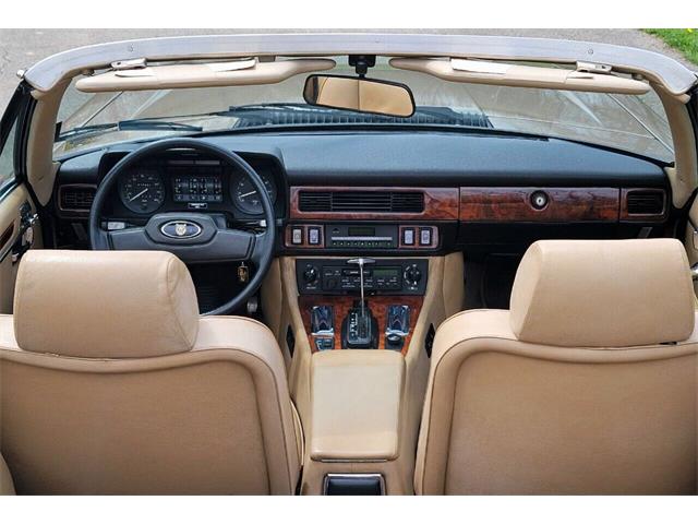 1988 Jaguar XJ (CC-2054242) for sale in Hilton, New York