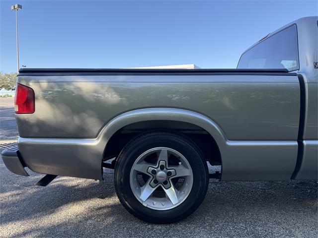 2002 GMC Sonoma (CC-2054331) for sale in Milford, Ohio