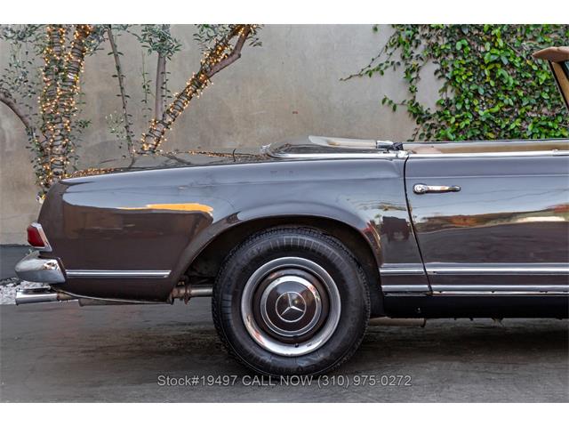 1966 Mercedes-Benz 230SL (CC-2054534) for sale in Beverly Hills, California