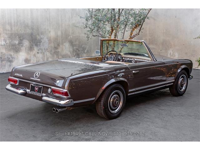 1966 Mercedes-Benz 230SL (CC-2054534) for sale in Beverly Hills, California