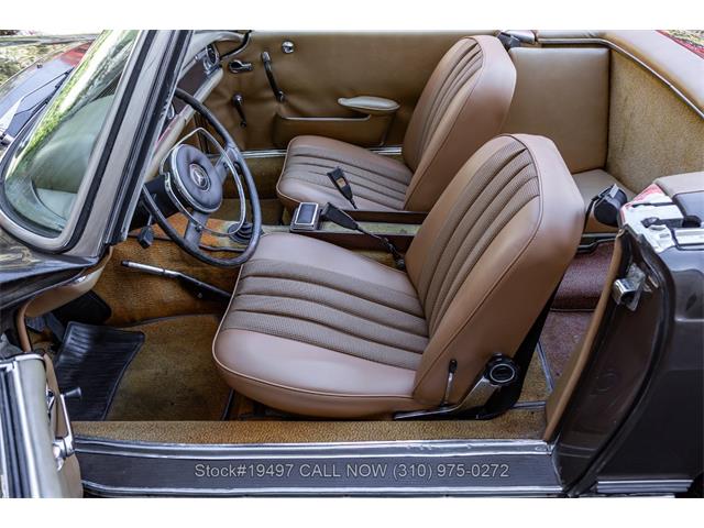 1966 Mercedes-Benz 230SL (CC-2054534) for sale in Beverly Hills, California