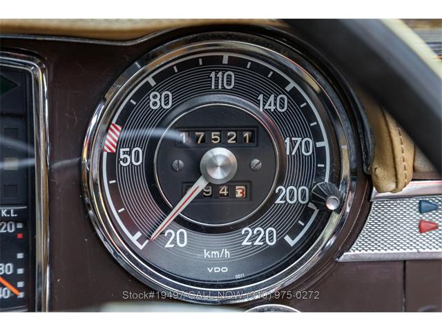 1966 Mercedes-Benz 230SL (CC-2054534) for sale in Beverly Hills, California