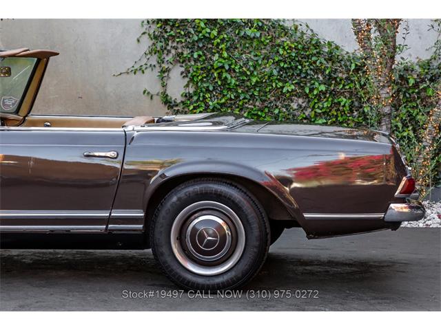 1966 Mercedes-Benz 230SL (CC-2054534) for sale in Beverly Hills, California