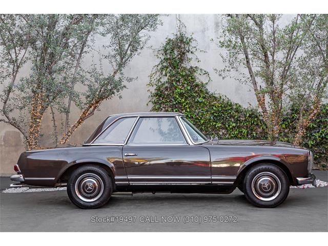 1966 Mercedes-Benz 230SL (CC-2054534) for sale in Beverly Hills, California