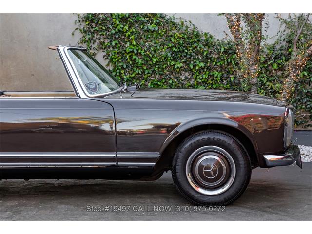 1966 Mercedes-Benz 230SL (CC-2054534) for sale in Beverly Hills, California