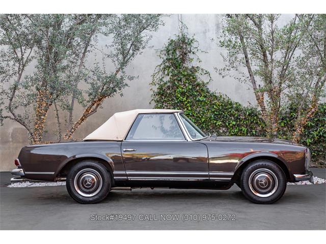 1966 Mercedes-Benz 230SL (CC-2054534) for sale in Beverly Hills, California