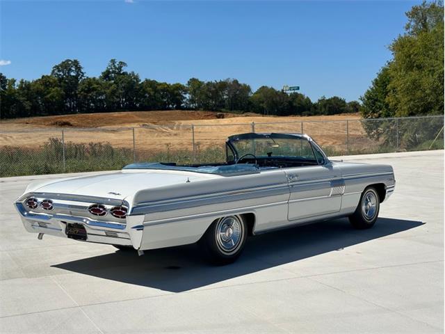 1962 Oldsmobile Starfire (CC-2054770) for sale in Gordonsville, Tennessee