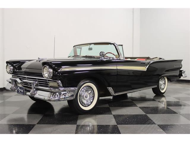 1957 Ford Fairlane (CC-2054790) for sale in Dripping Springs, Texas