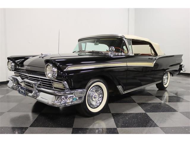 1957 Ford Fairlane (CC-2054790) for sale in Dripping Springs, Texas