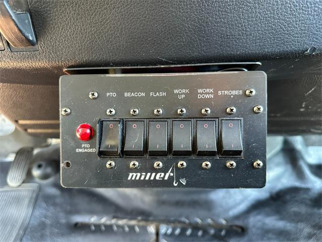 2014 Custom Truck (CC-2054995) for sale in Huntington Station, New York