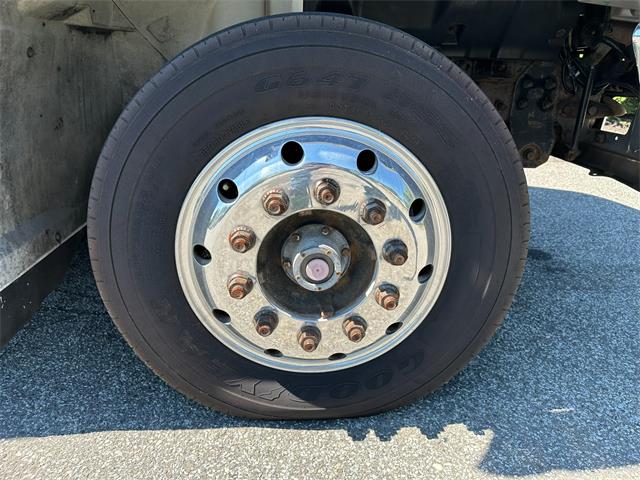 2014 Custom Truck (CC-2054995) for sale in Huntington Station, New York