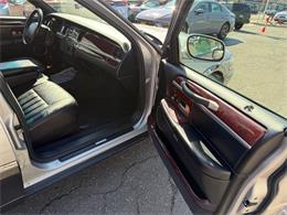 2005 Lincoln Town Car (CC-2055082) for sale in Edison, New Jersey