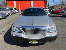 2005 Lincoln Town Car (CC-2055082) for sale in Edison, New Jersey