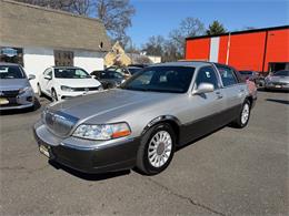 2005 Lincoln Town Car (CC-2055082) for sale in Edison, New Jersey