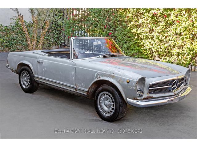 1965 Mercedes-Benz 230SL (CC-2055548) for sale in Beverly Hills, California