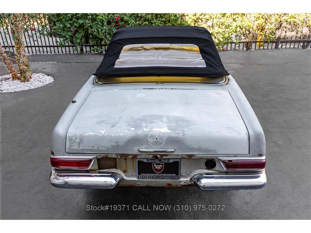 1965 Mercedes-Benz 230SL (CC-2055548) for sale in Beverly Hills, California