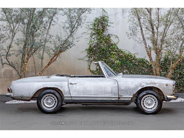 1965 Mercedes-Benz 230SL (CC-2055548) for sale in Beverly Hills, California