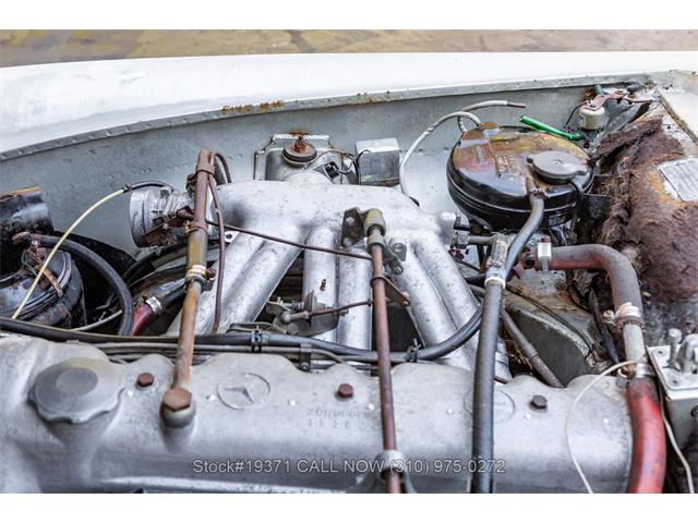 1965 Mercedes-Benz 230SL (CC-2055548) for sale in Beverly Hills, California