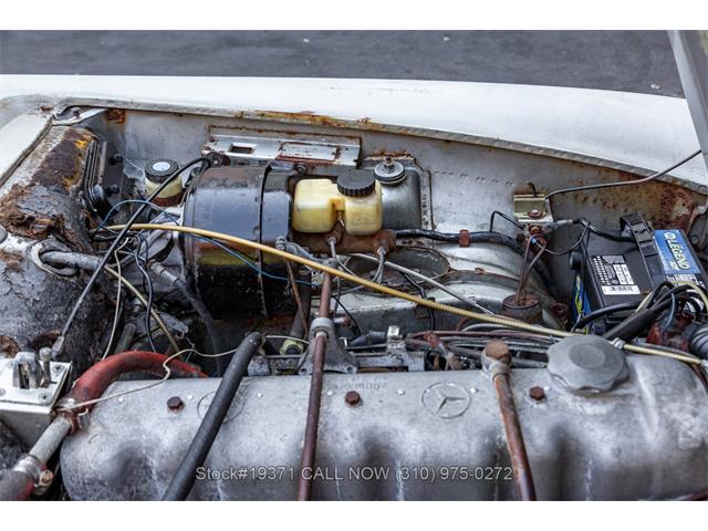 1965 Mercedes-Benz 230SL (CC-2055548) for sale in Beverly Hills, California