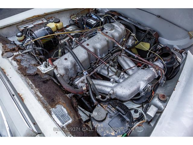 1965 Mercedes-Benz 230SL (CC-2055548) for sale in Beverly Hills, California