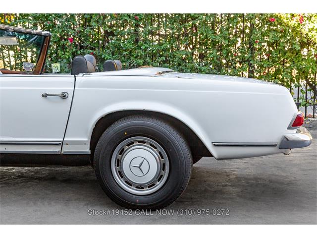 1965 Mercedes-Benz 230SL (CC-2055559) for sale in Beverly Hills, California