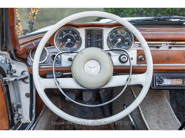 1965 Mercedes-Benz 230SL (CC-2055559) for sale in Beverly Hills, California