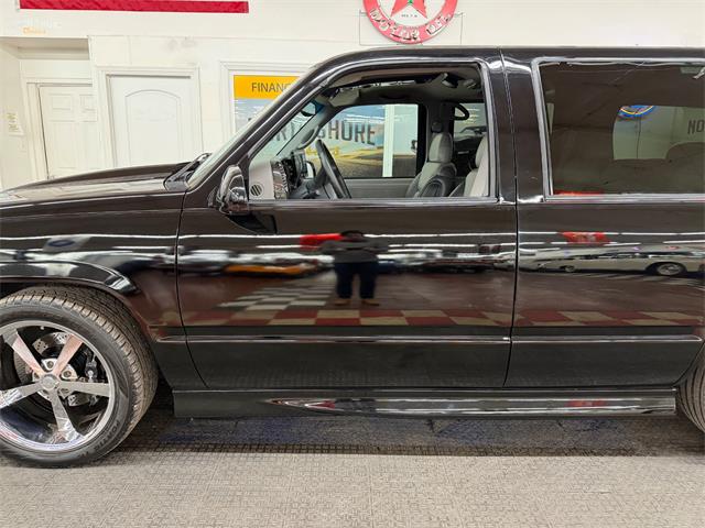 2000 Chevrolet Tahoe (CC-2055655) for sale in Mundelein, Illinois