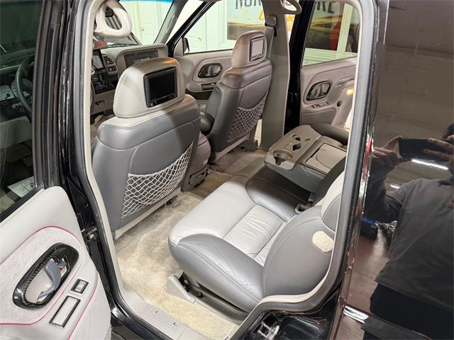 2000 Chevrolet Tahoe (CC-2055655) for sale in Mundelein, Illinois