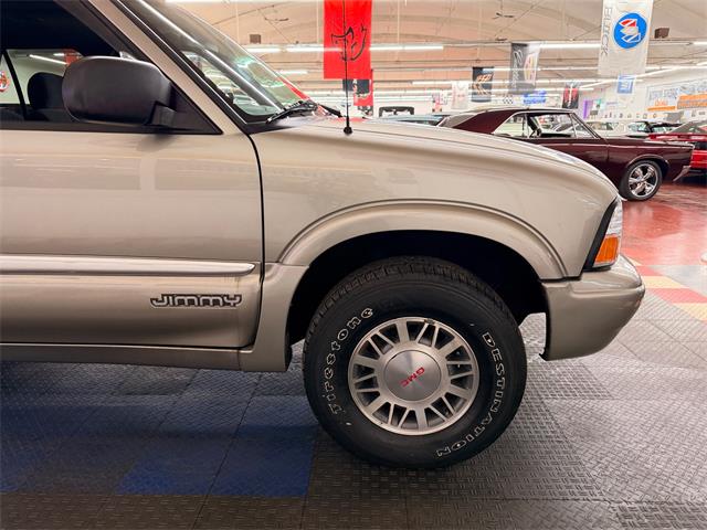 2001 GMC Jimmy (CC-2055664) for sale in Mundelein, Illinois