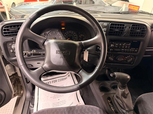 2001 GMC Jimmy (CC-2055664) for sale in Mundelein, Illinois