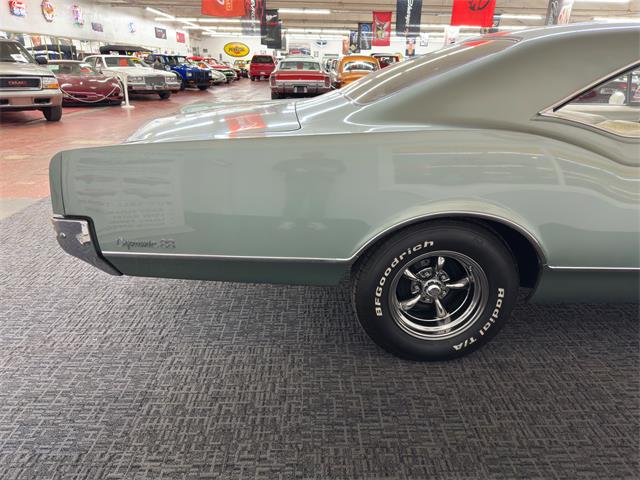 1965 Oldsmobile Dynamic 88 (CC-2055806) for sale in Mundelein, Illinois