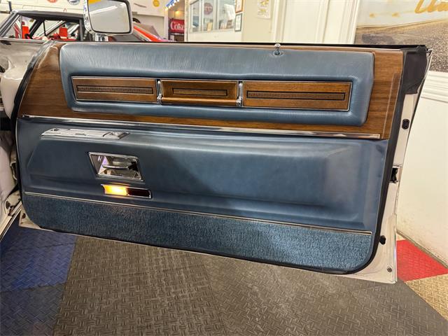 1975 Cadillac Coupe DeVille (CC-2055869) for sale in Mundelein, Illinois